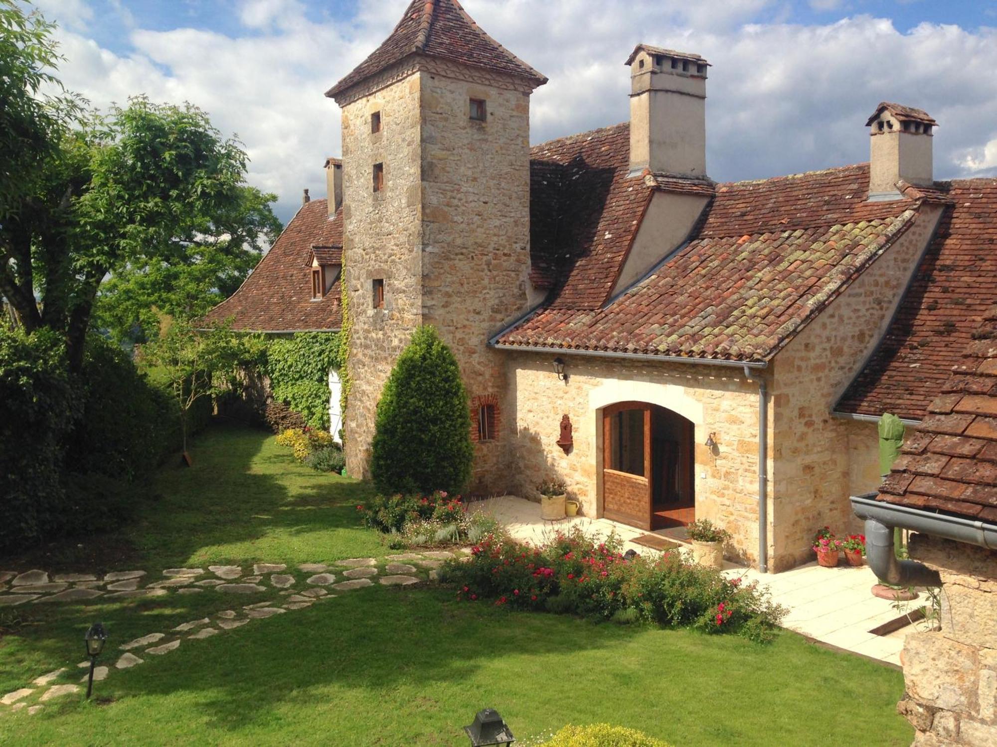 Manoir De Rieuzal Bed and Breakfast Loubressac Εξωτερικό φωτογραφία